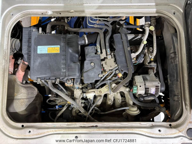 Subaru Sambar Dias Van 4WD Manual — Cargo Van (Import-to-Order) - Image 5