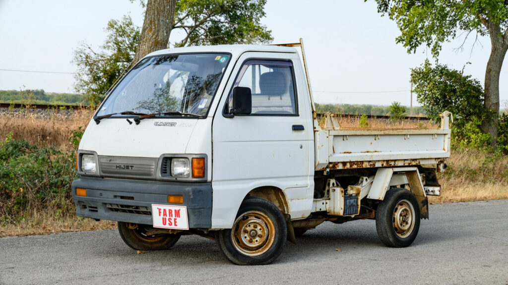 1994 Daihatsu Hijet dump truck — JPM Mini Trucks