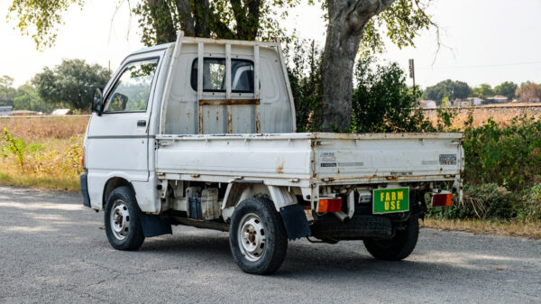 2000 Daihatsu Hijet 4WD firetruck β JPM Mini Trucks