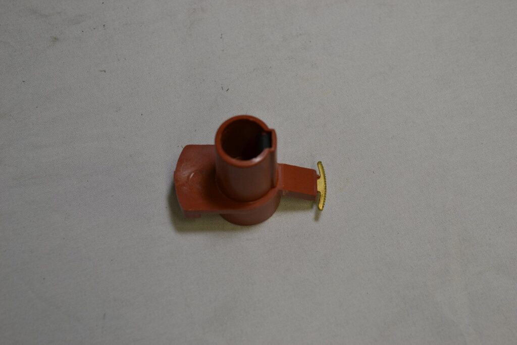 Daihatsu Distributor Rotor — OEM replacement part for Daihatsu kei truck | JPM Mini Trucks